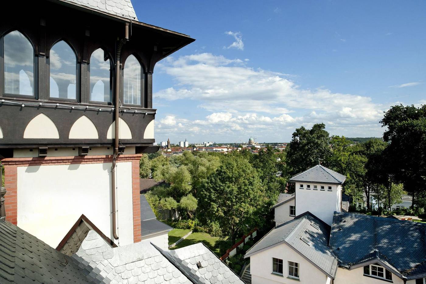 Hotel-Villa-Monte-Vino-General-view-2