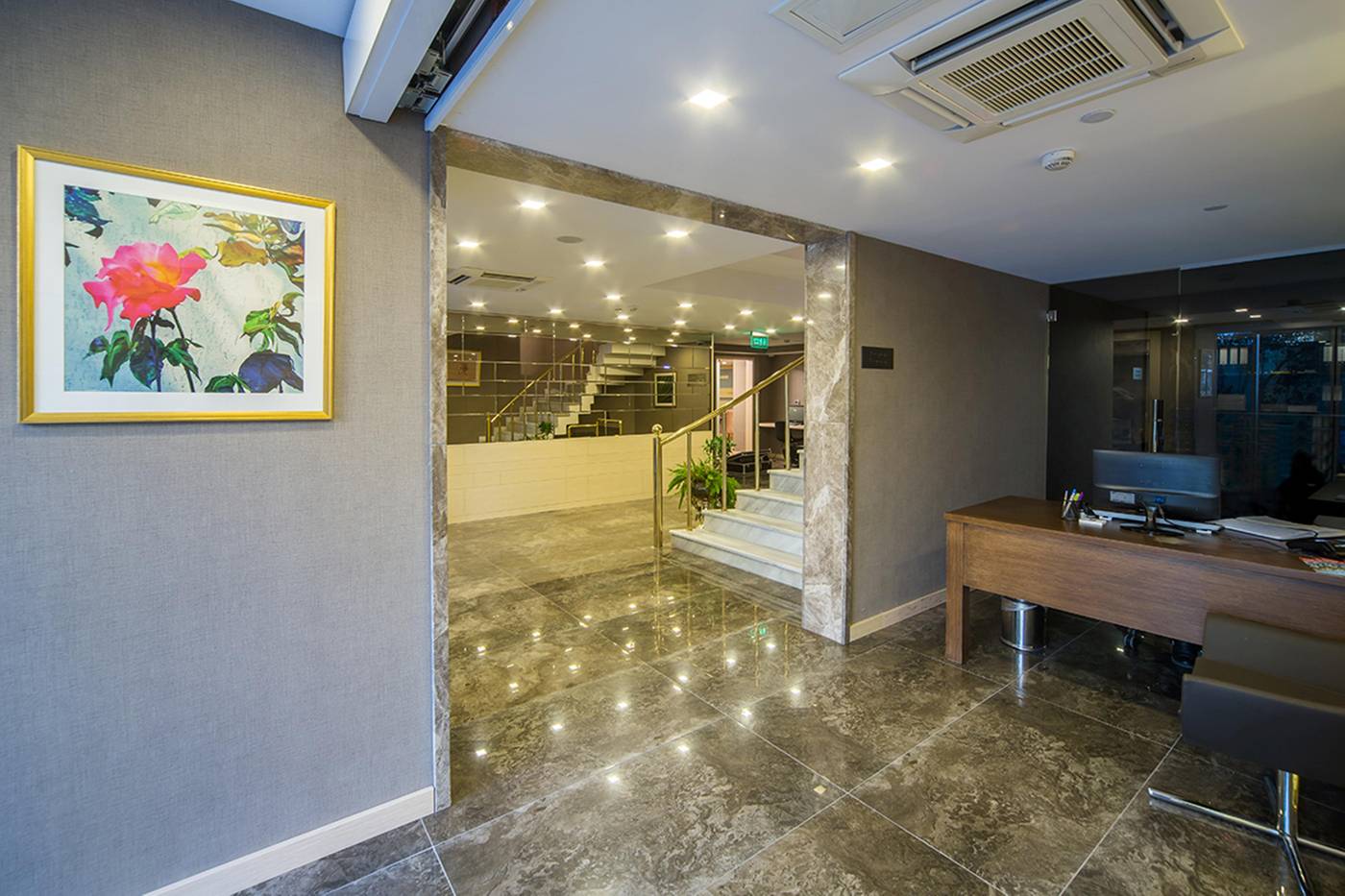 Molton-Monapart-Mecidiyekoy-Lobby-10