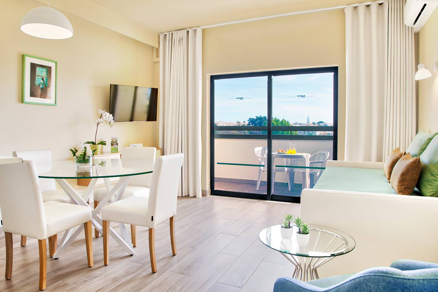 Ondamar-Hotel-Room-40