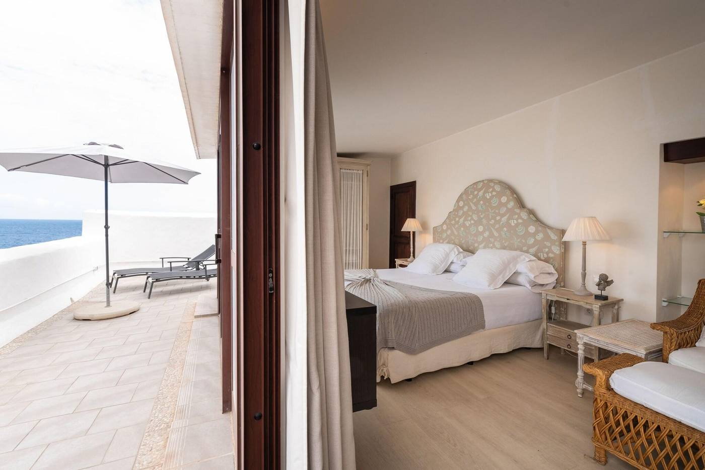 Isla-Baja-Suites-Terrace-3