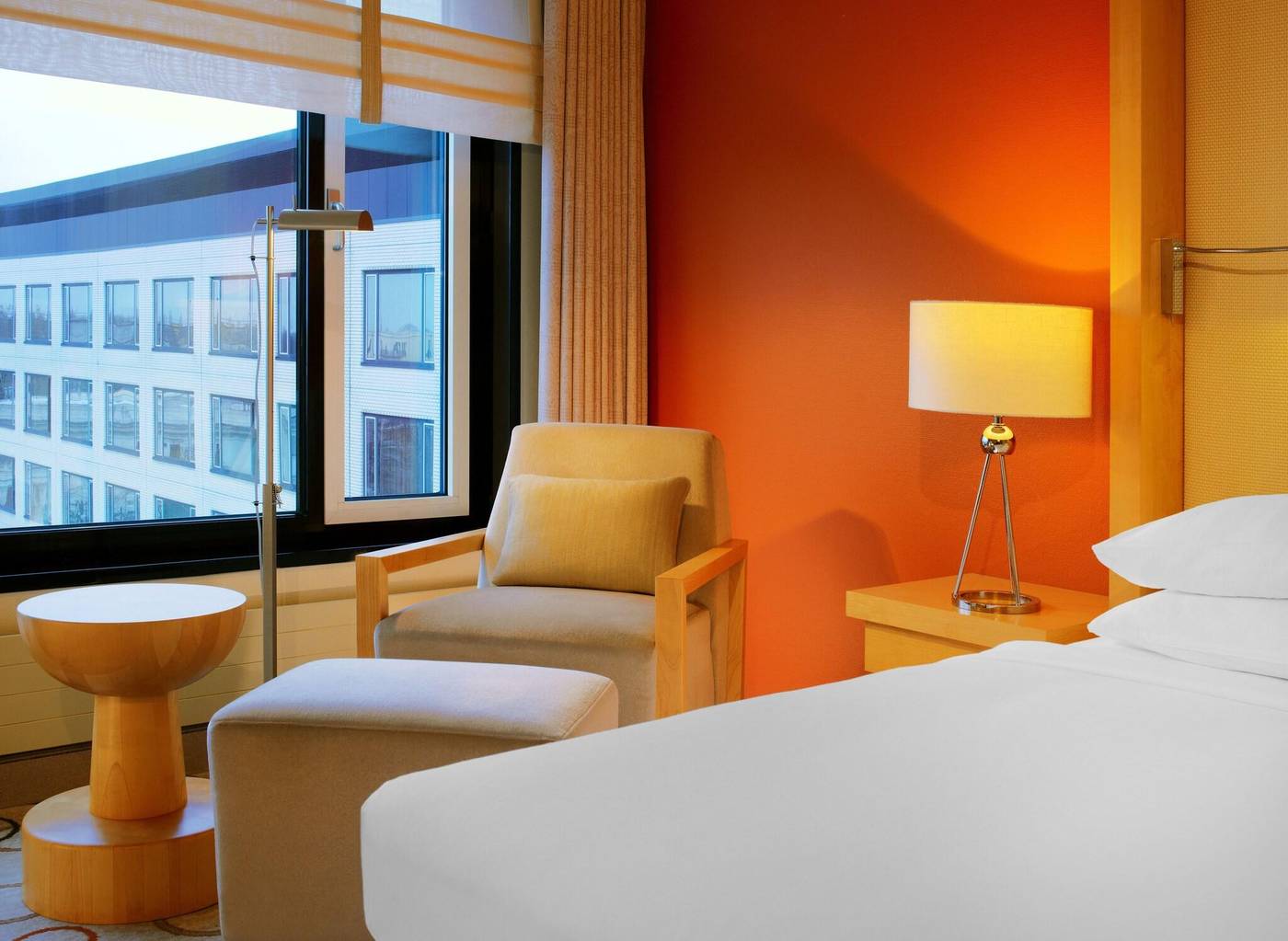 Sheraton-Berlin-Grand-Hotel-Esplanade-Room-33
