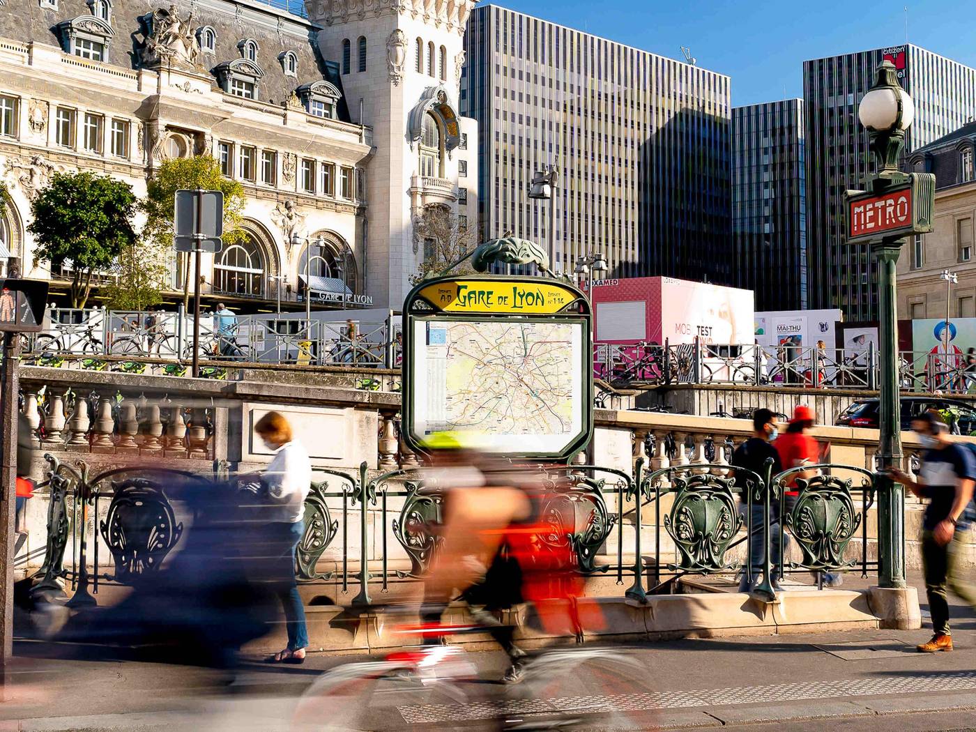 ibis-Styles-Paris-Gare-de-Lyon-TGV-Sports-and-Entertainment-52