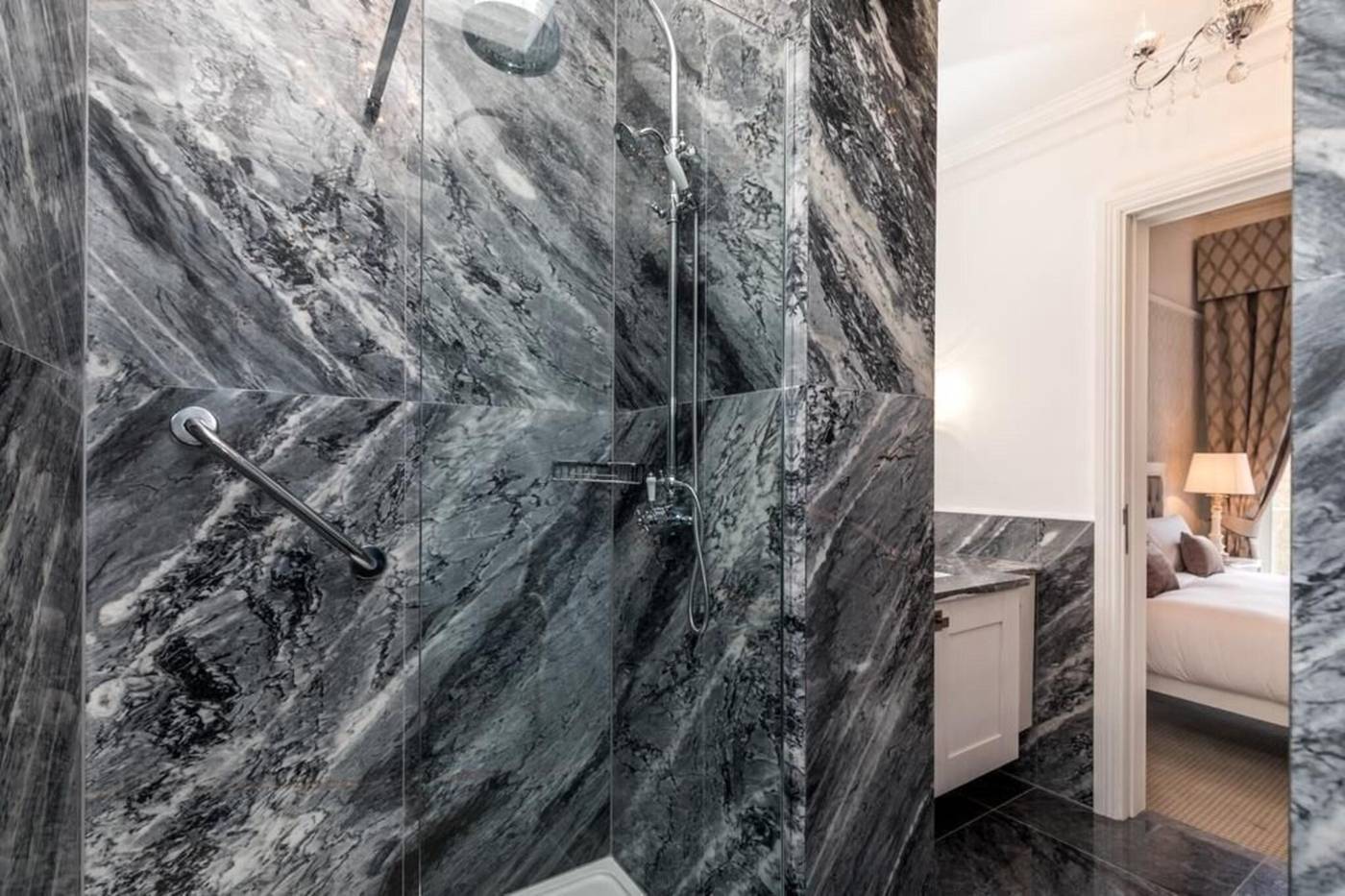 Staunton-s-on-the-Green-Room-15