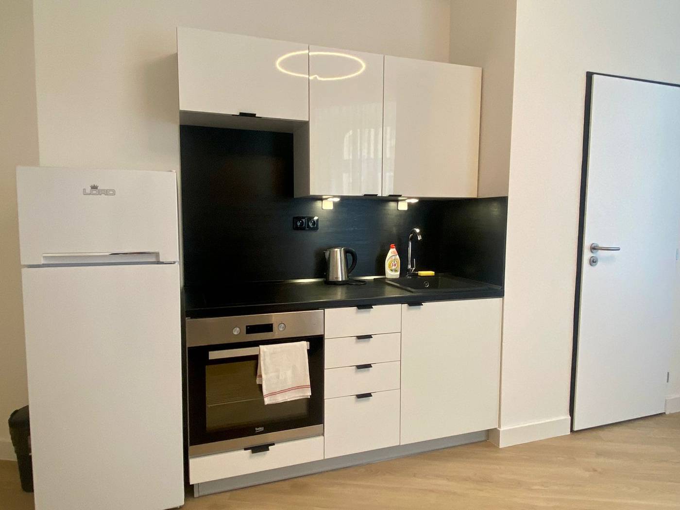 Figaro-Suites-Room-7