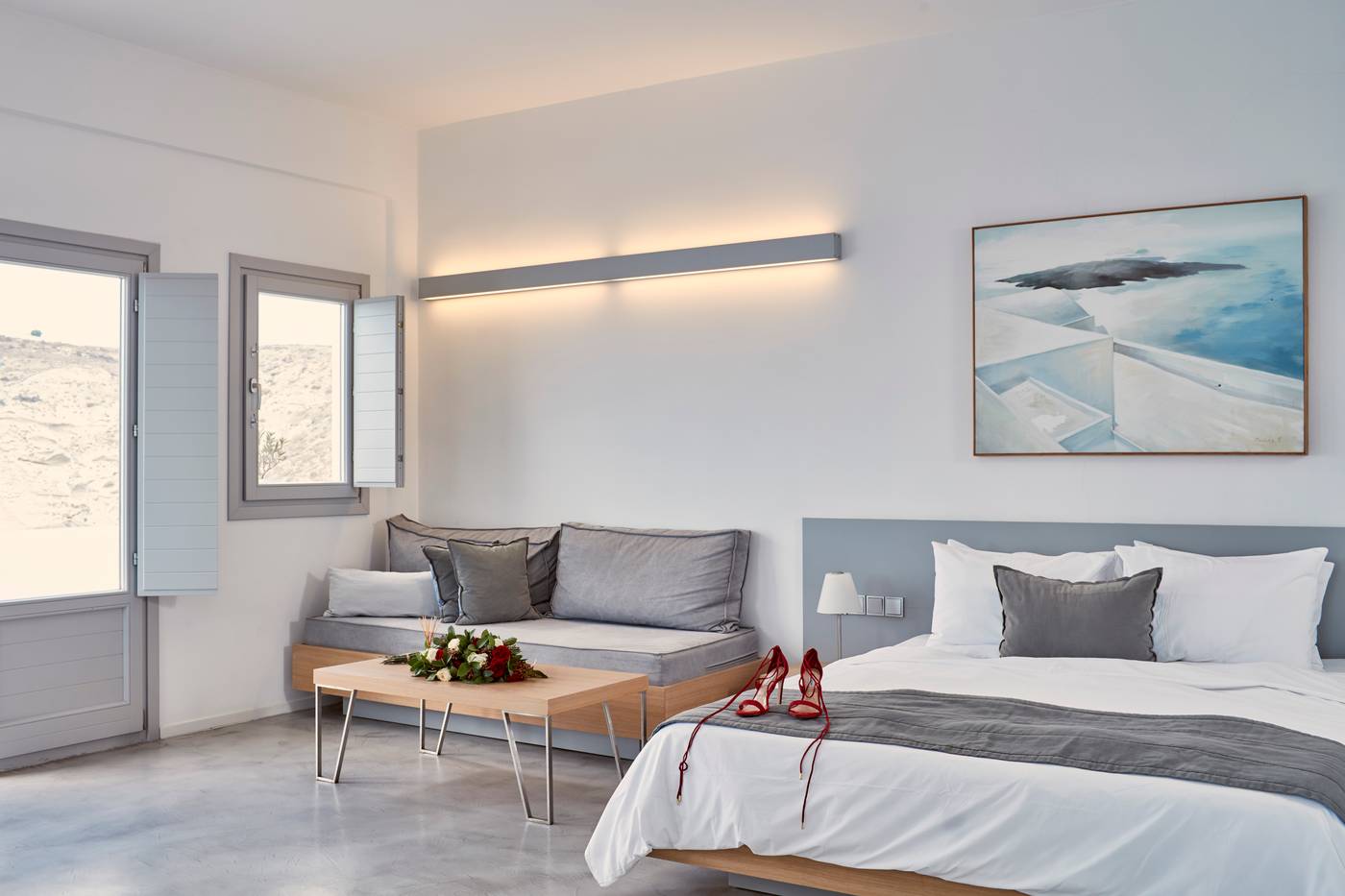 Alti-Santorini-Suites-Room-12