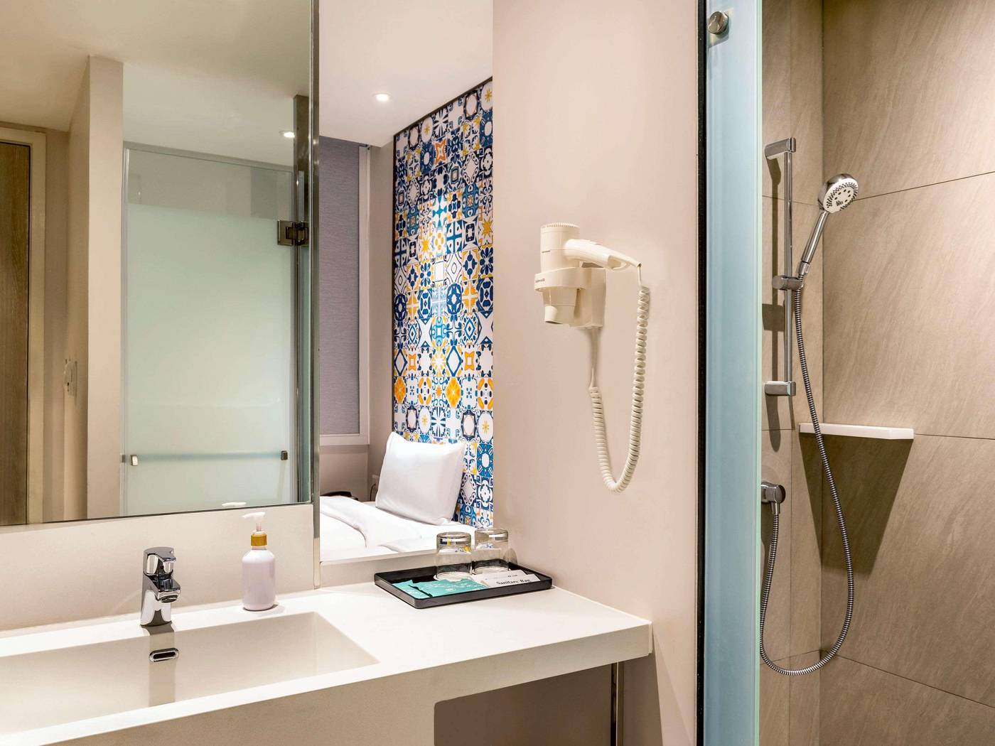 ibis-Styles-Phuket-City-Room-20