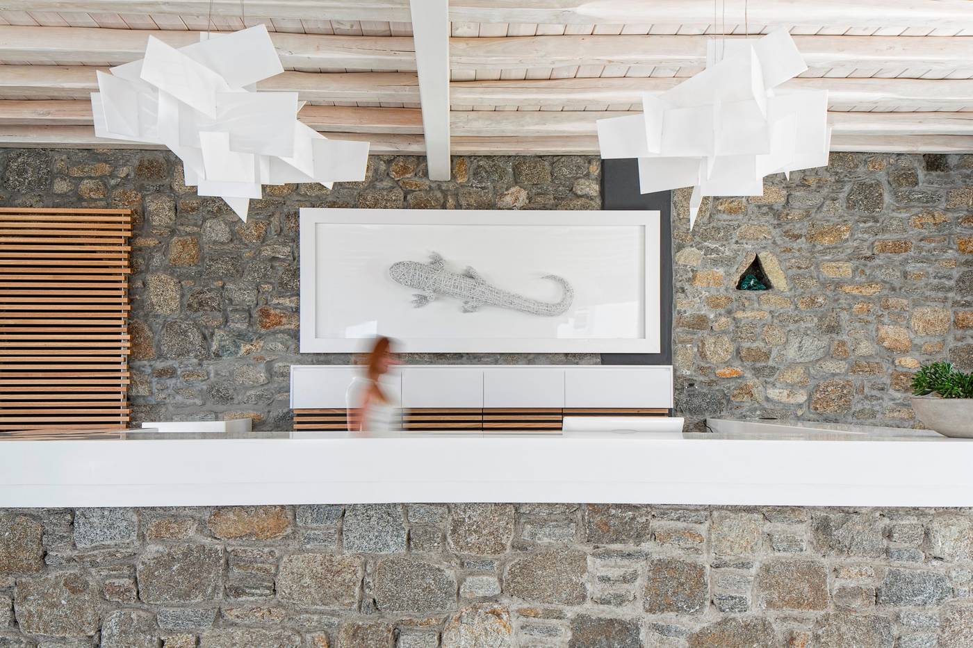 Bill---Coo-Suites-and-Lounge-Lobby-66