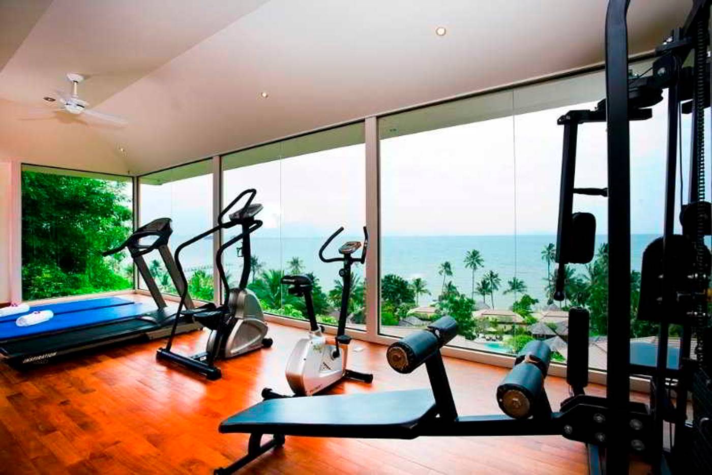 The-Sunset-Beach-Resort---Spa-Taling-Ngam-Sports-and-Entertainment-38