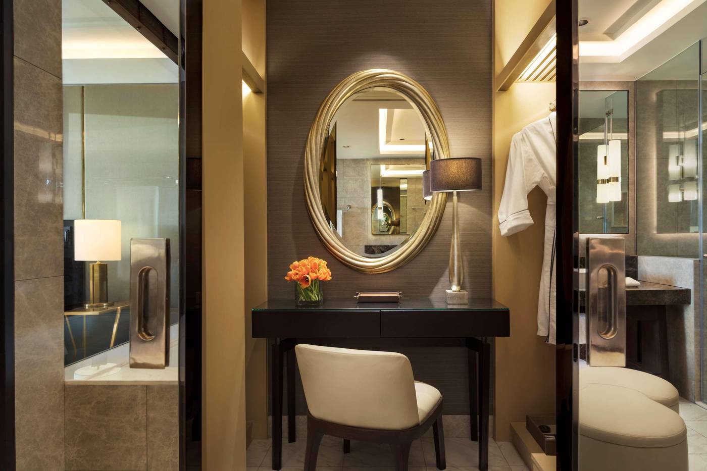 Siam-Kempinski-Room-57