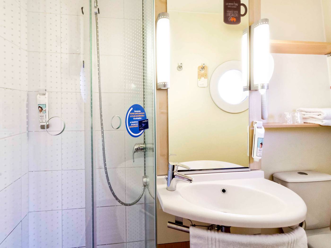 Ibis-Bastille-Opera-Room-50