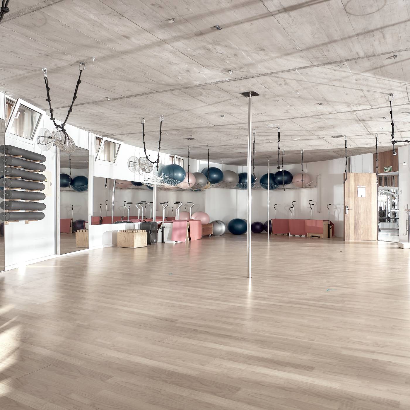 Baobab-Suites-Sports-and-Entertainment-78