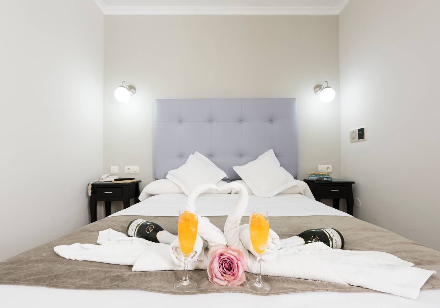 Toboso-Chaparil-Room-13