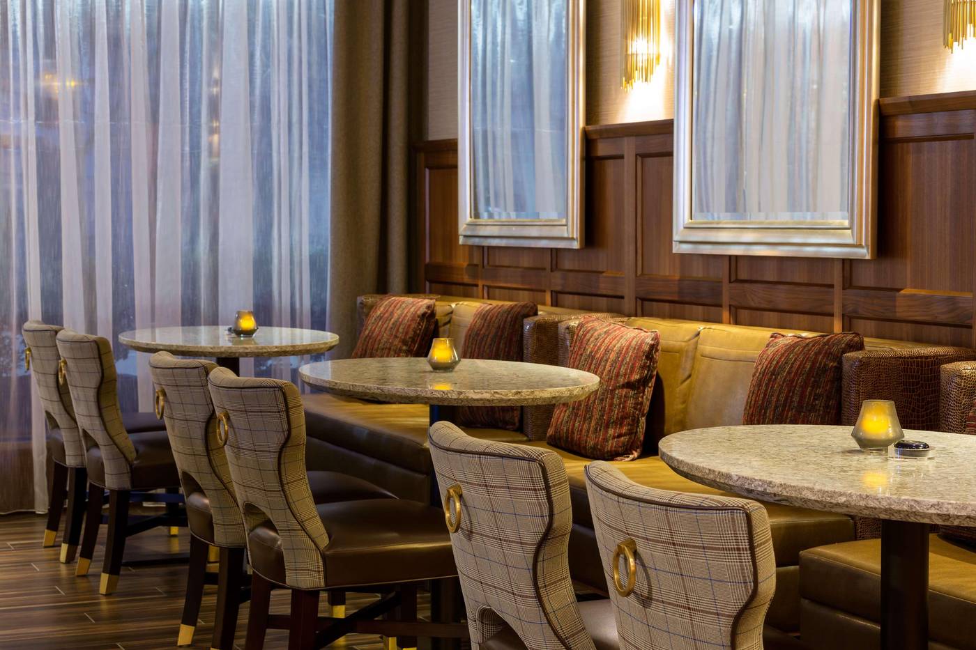 Hilton-Boston-Park-Plaza-Lobby-24