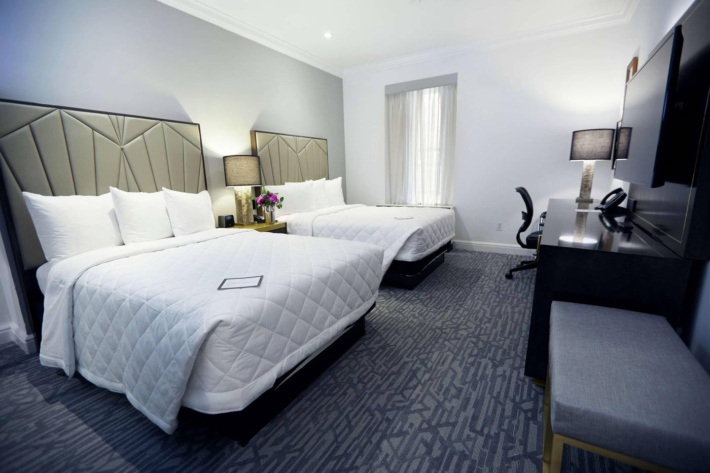 Martinique-New-York-on-Broadway--Curio-By-Hilton-Room-24