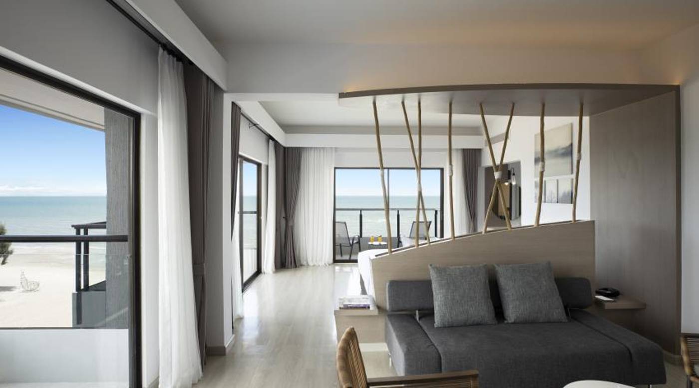 Centra by Centara Cha-Am Beach Resort