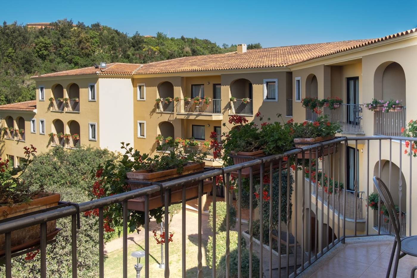 Geovillage-Olbia-Sport---Convention-Resort-Room-10