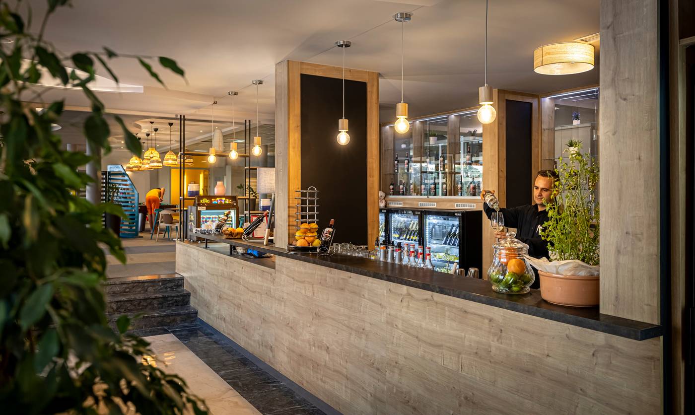 Hotel-Valamar-Koralj-Bar-31