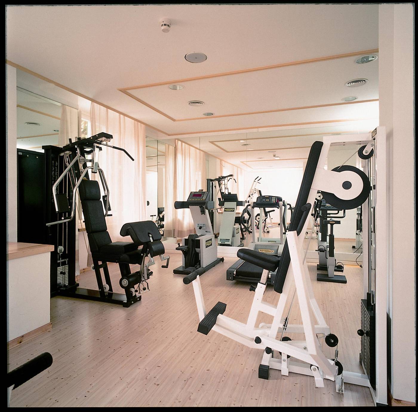 Grand-Hotel-Croce-Di-Malta-Wellness---Golf-Sports-and-Entertainment-40