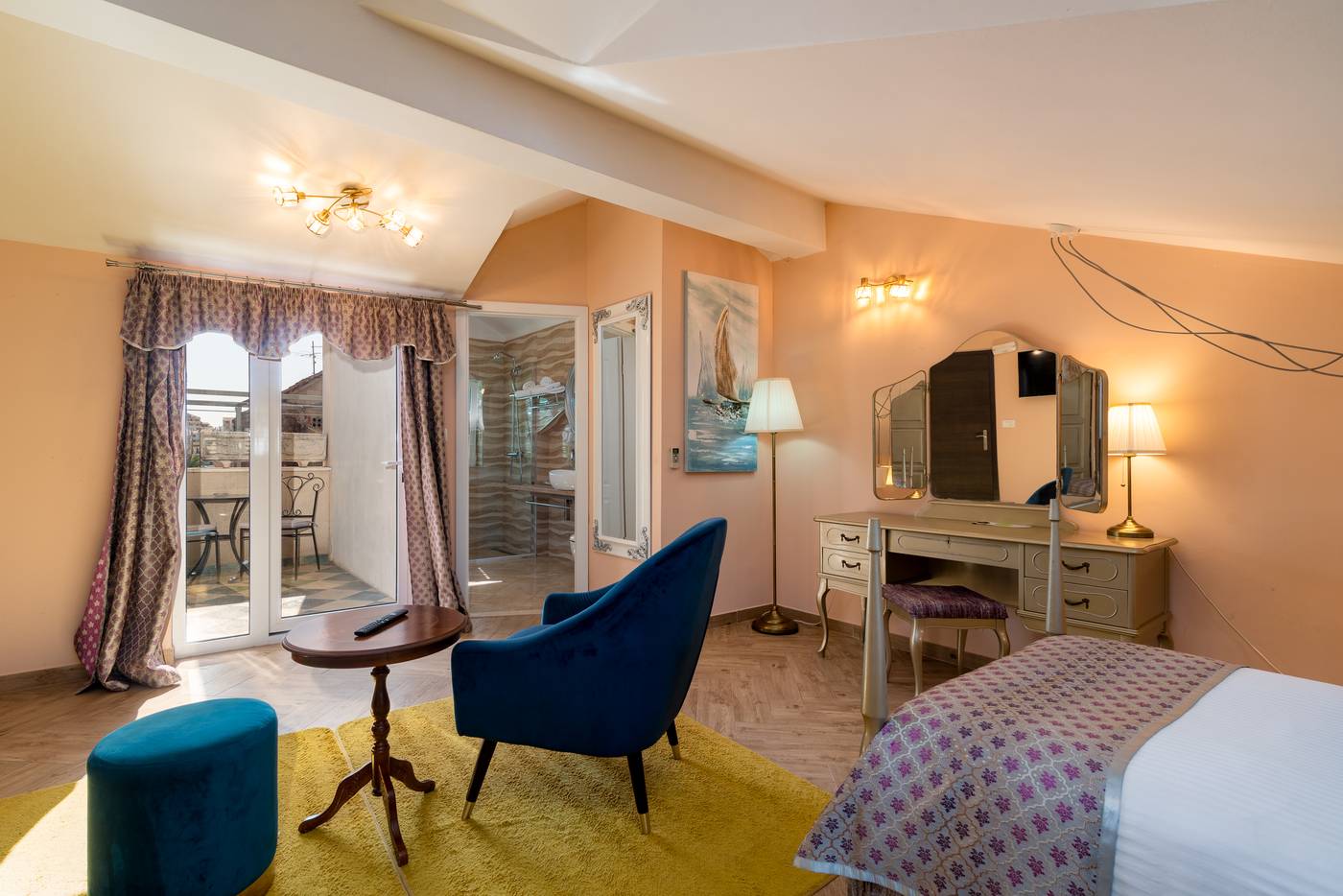 Pasike-Hotel-Room-13