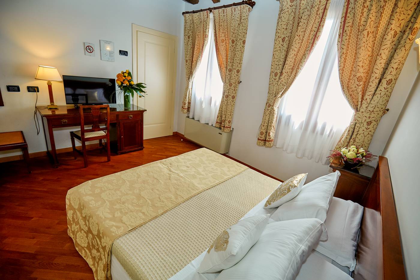 Riviera-dei-Dogi-Room-3