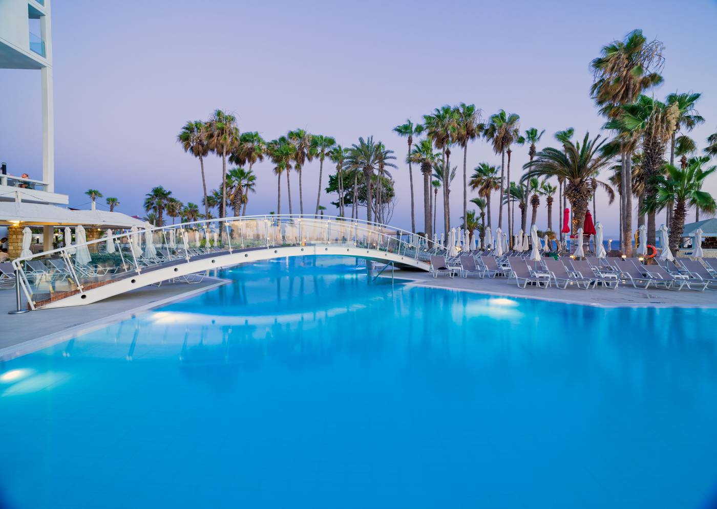 Leonardo-Plaza-Cypria-Maris-Beach-Hotel---Spa---Adults-Only-Pool-4