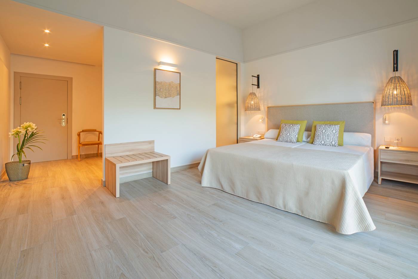 Cabogatamar-Garden-Room-28