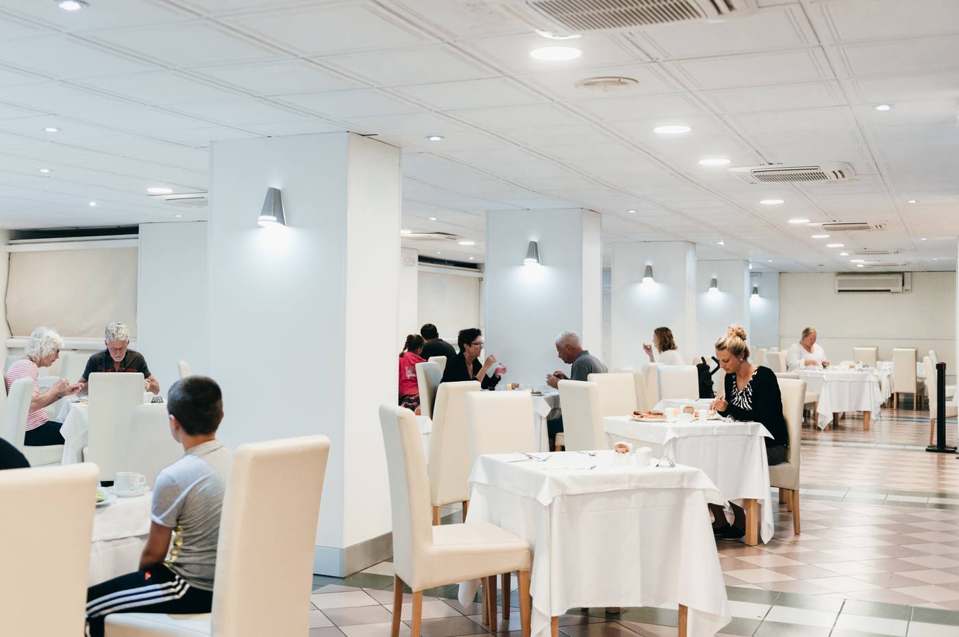 ONA-Palm-Beach-Restaurant-64