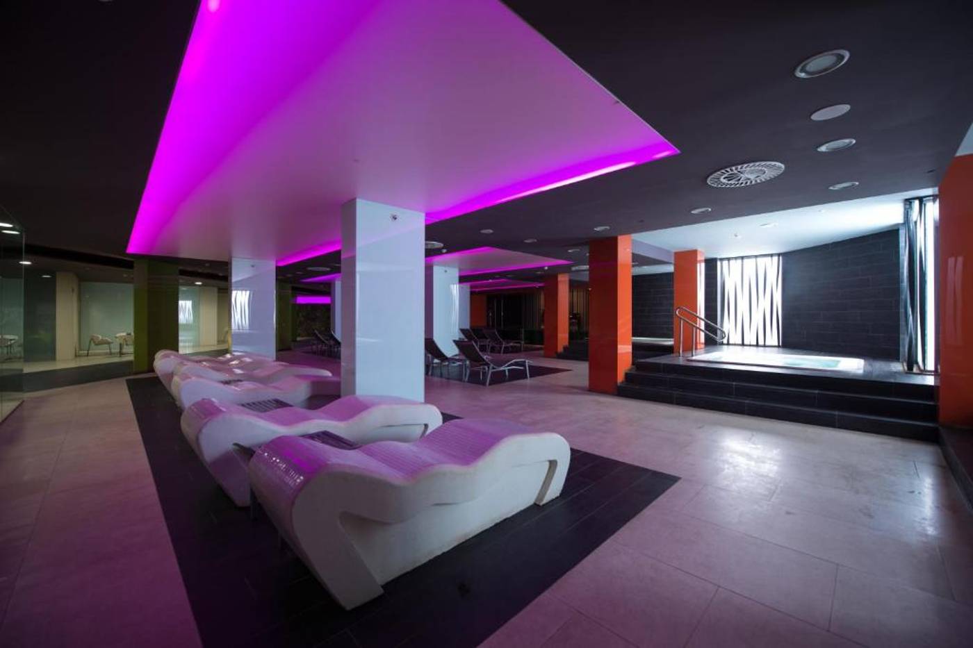 HD-Beach-Resort-Sports-and-Entertainment-53