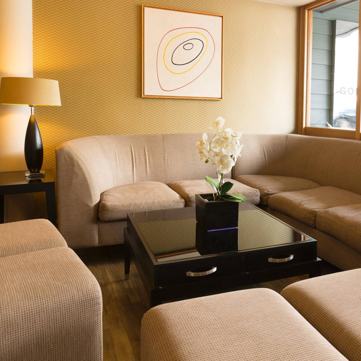 Golden-Sands-Lobby-6