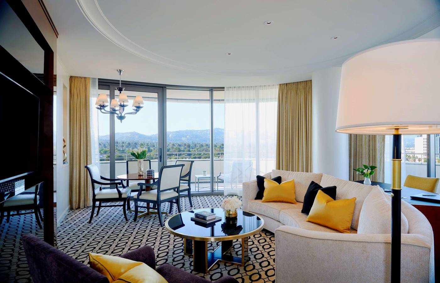 Waldorf-Astoria-Beverly-Hills--CA-Room-41