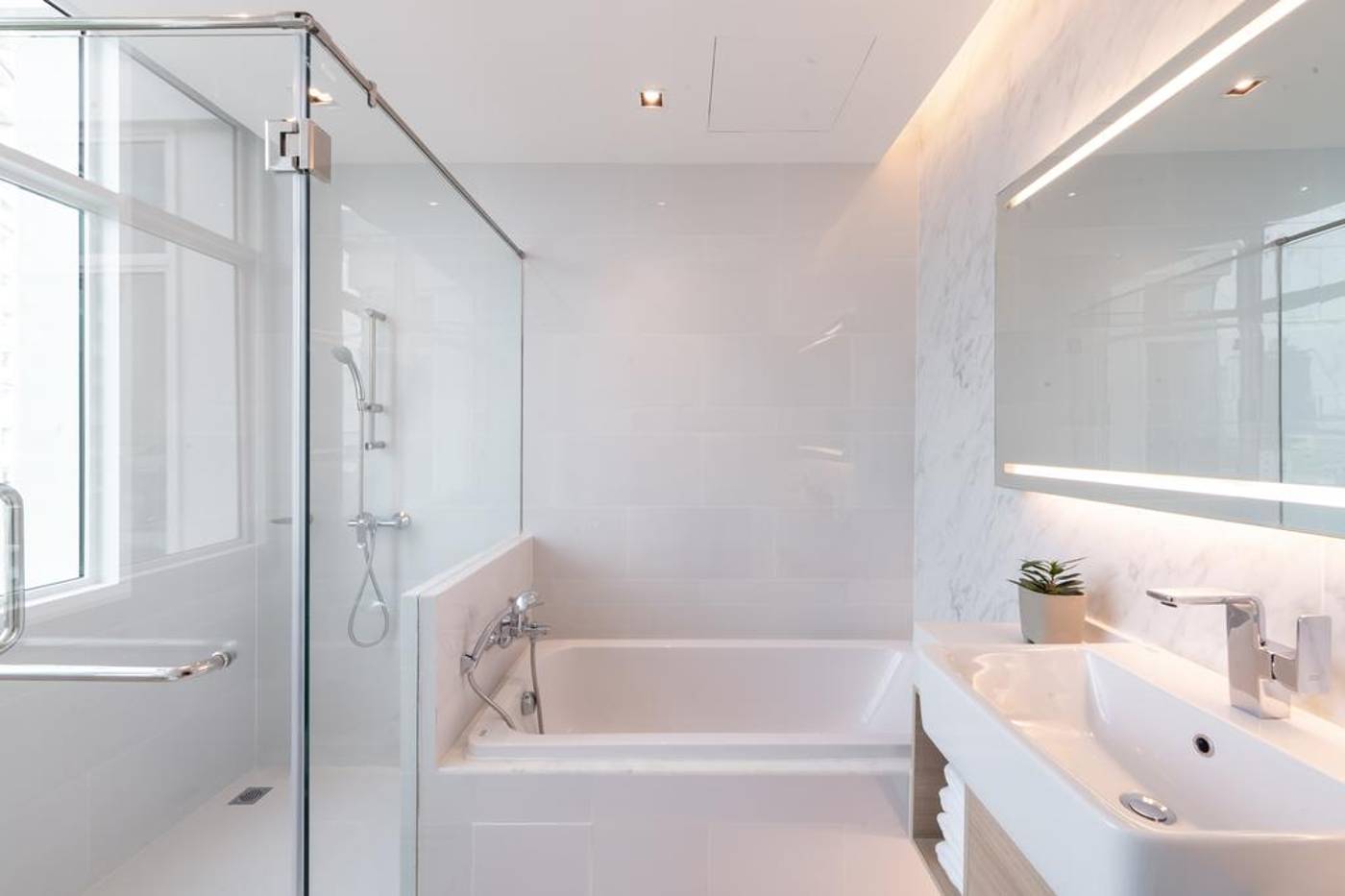 Jasmine-59-Hotel-Room-52