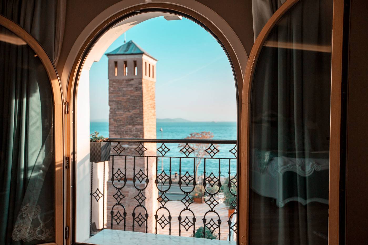 Seven-Hills-Palace---Spa-Room-91