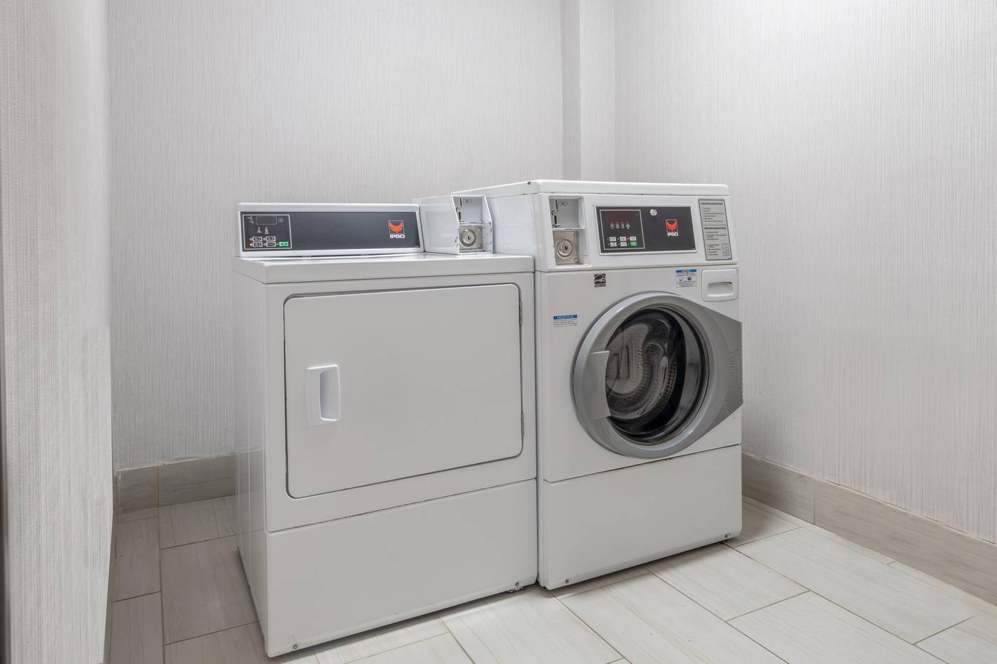 Holiday Inn Express Dallas East- Fairpark-United States-DALLAS-General view-2