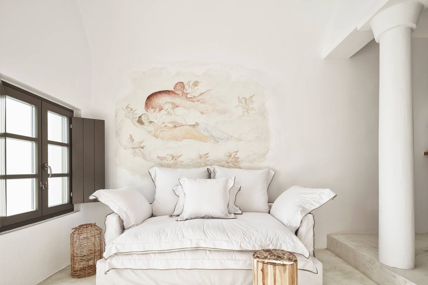 Heaven-s-Edge-Room-28