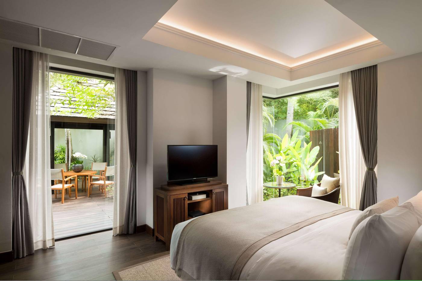 Anantara-Phuket-Layan-Resort---Spa-Room-28