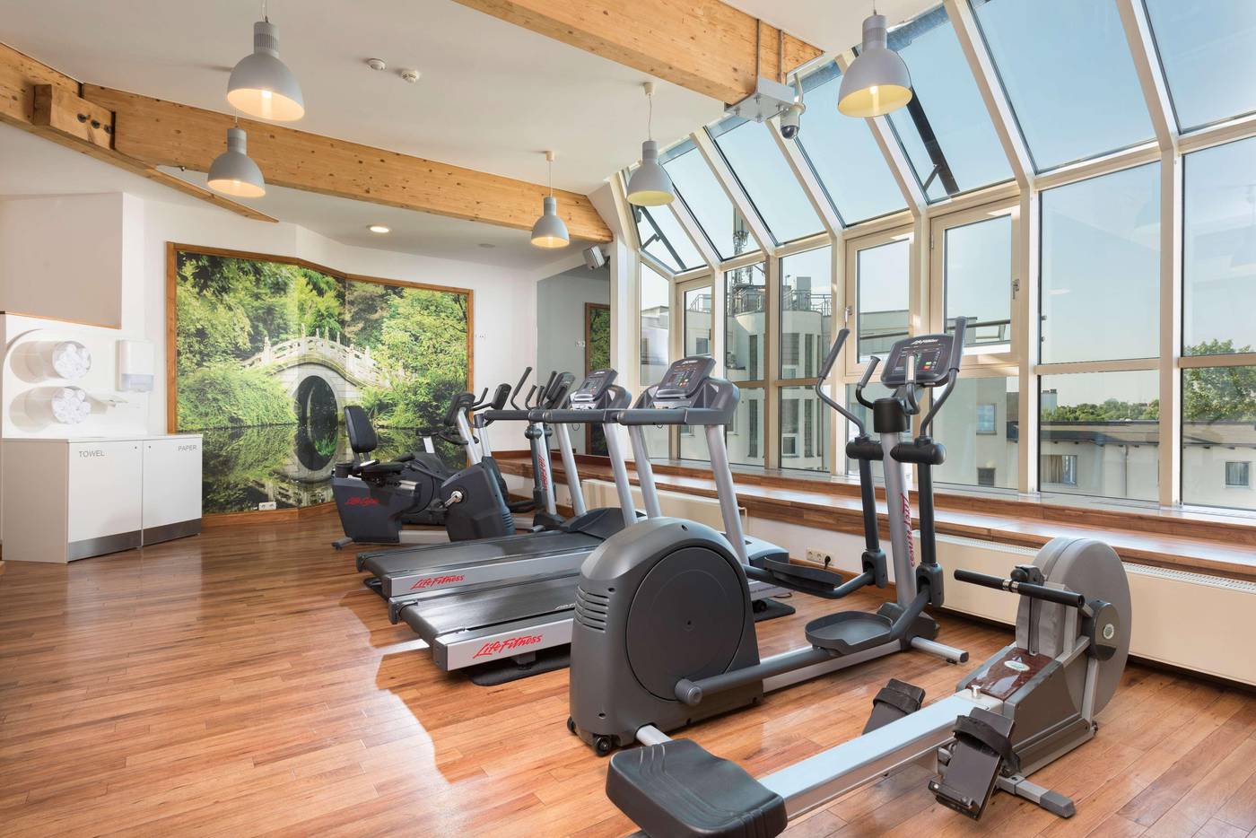 Scandic-Berlin-Kurfurstendamm-Sports-and-Entertainment-61