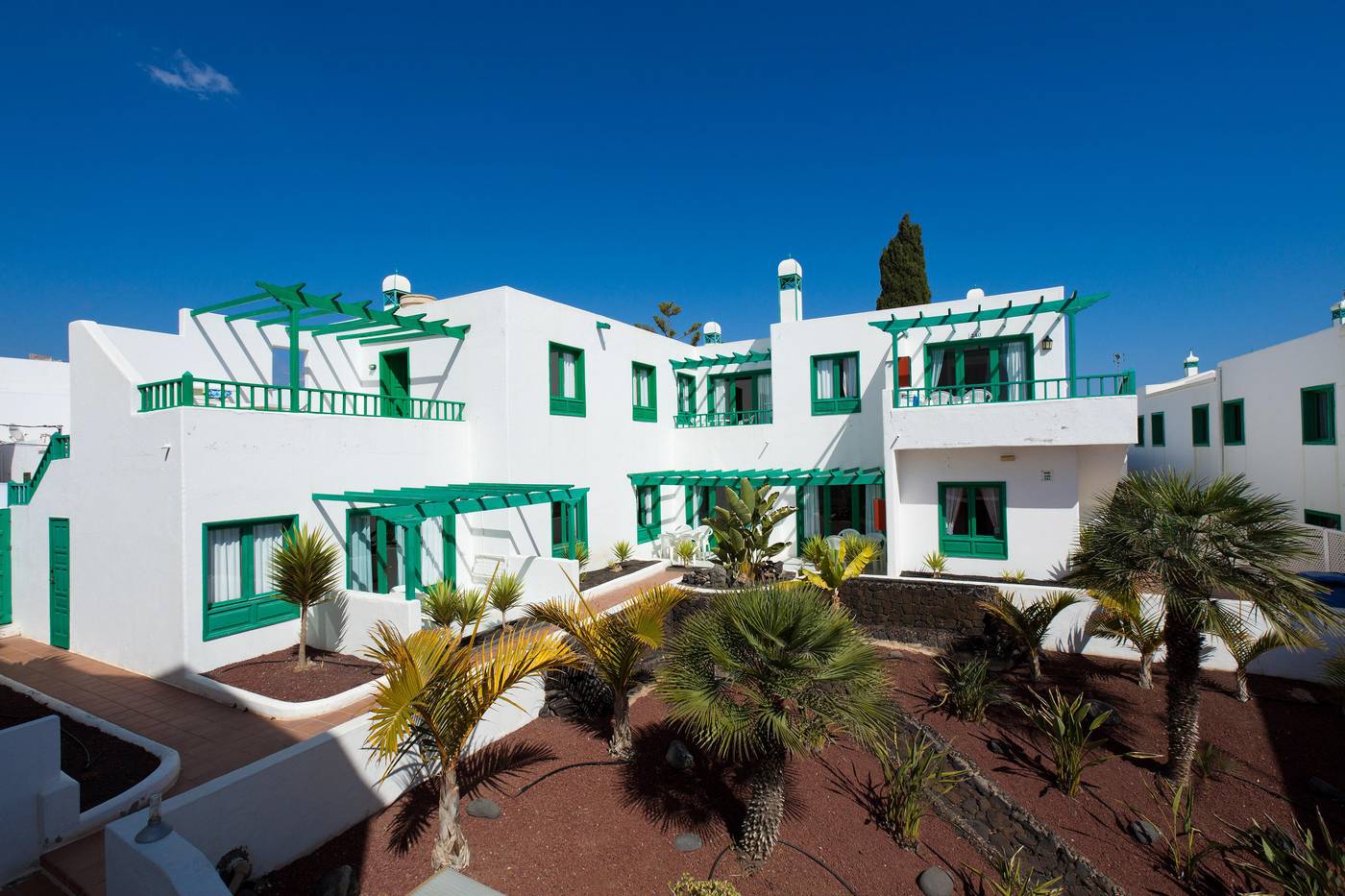 Blue-Sea-Hotel-Los-Fiscos-General-view-9