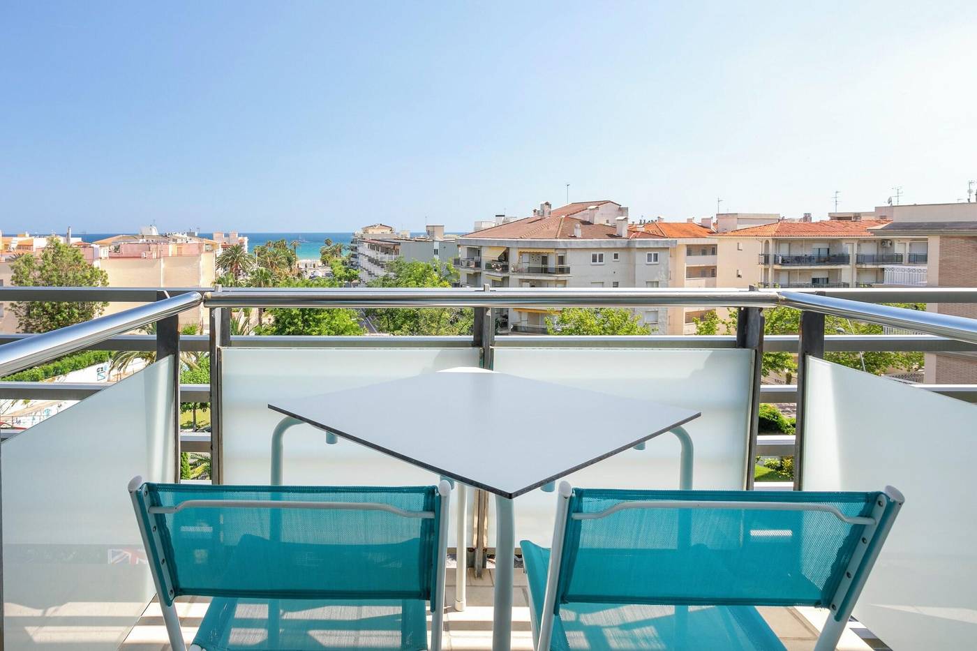 Sol-Port-Cambrils-Hotel-Room-92