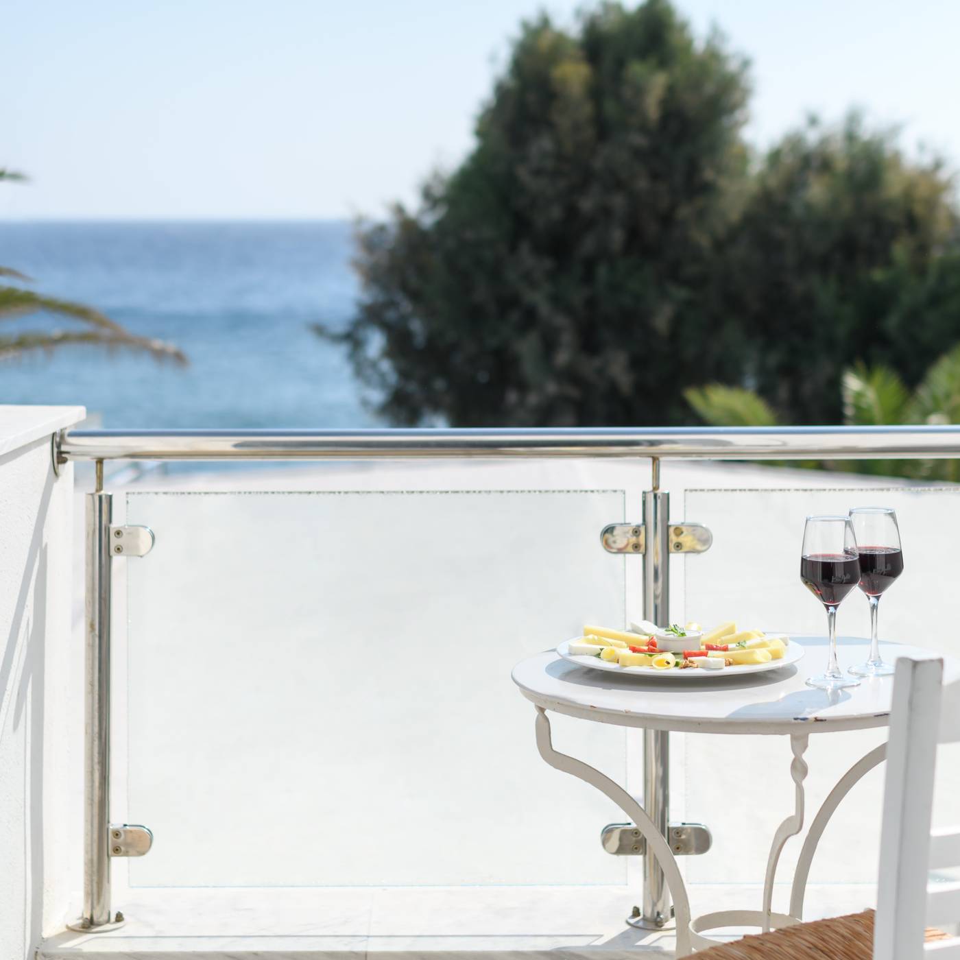 Alesahne-Beach-Room-61