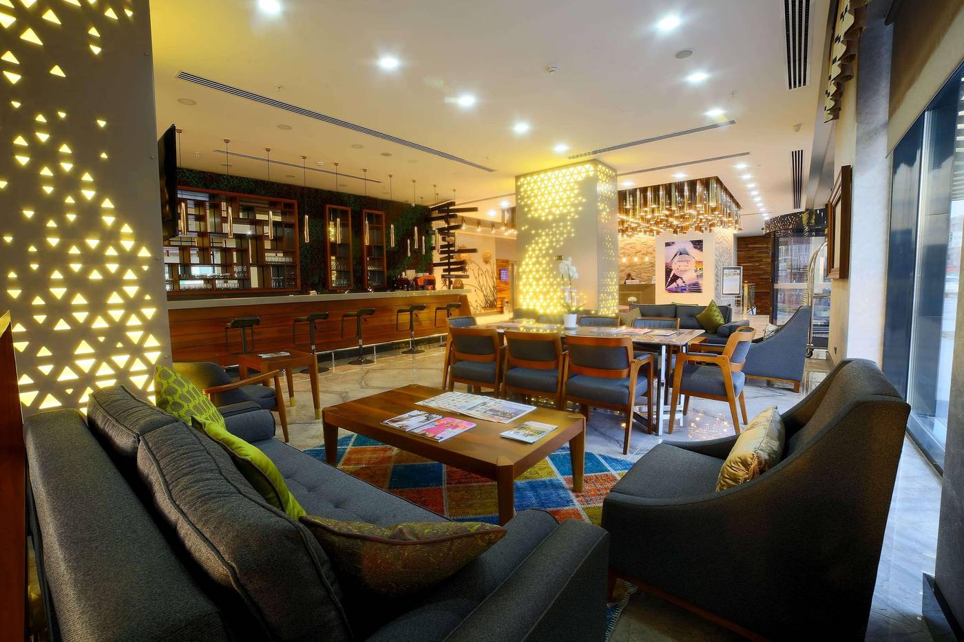 TRYP-by-Wyndham-Istanbul-Topkapi-Bar-17