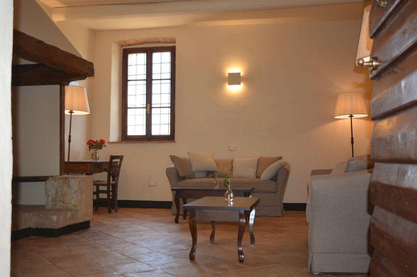 La-Caminata-Lobby-14