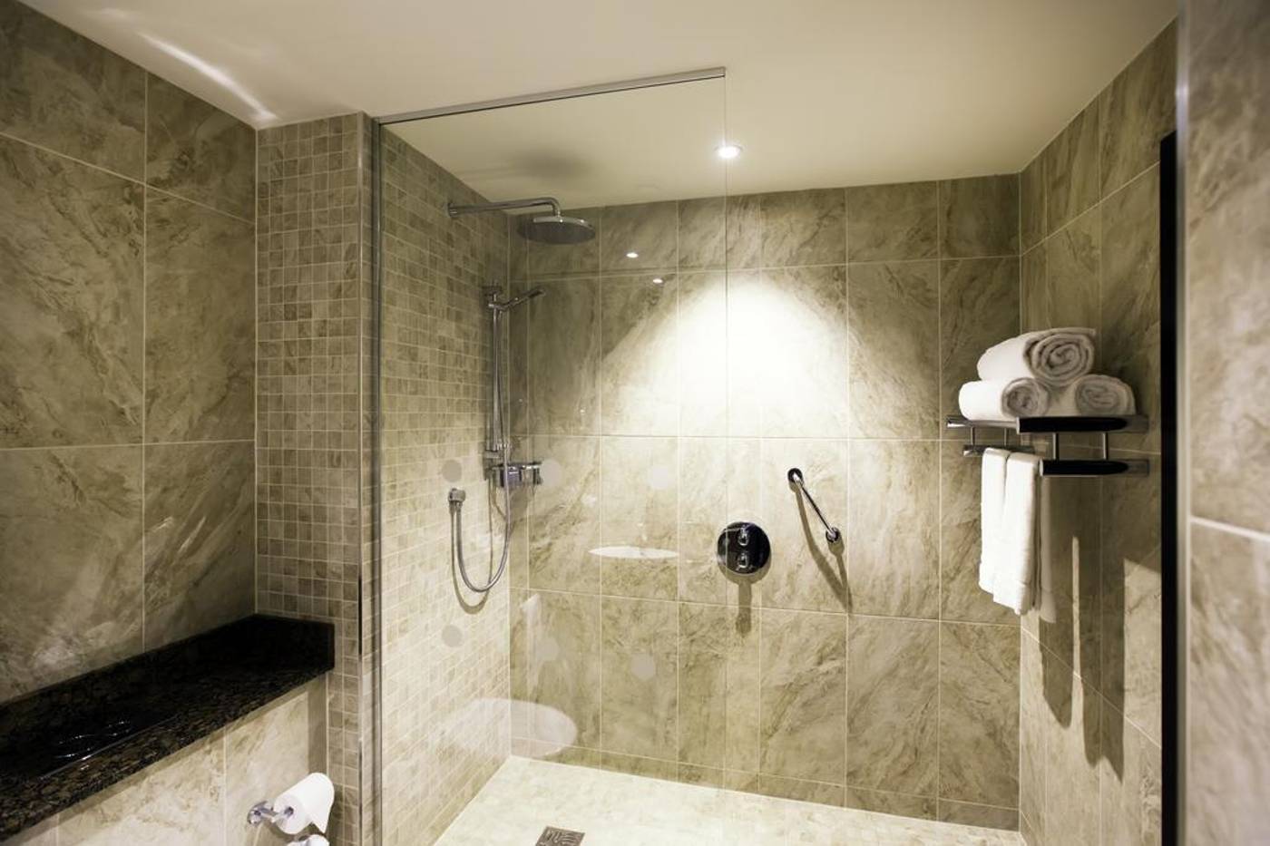 Carlton-Hotel-Dublin-Airport-General-view-38