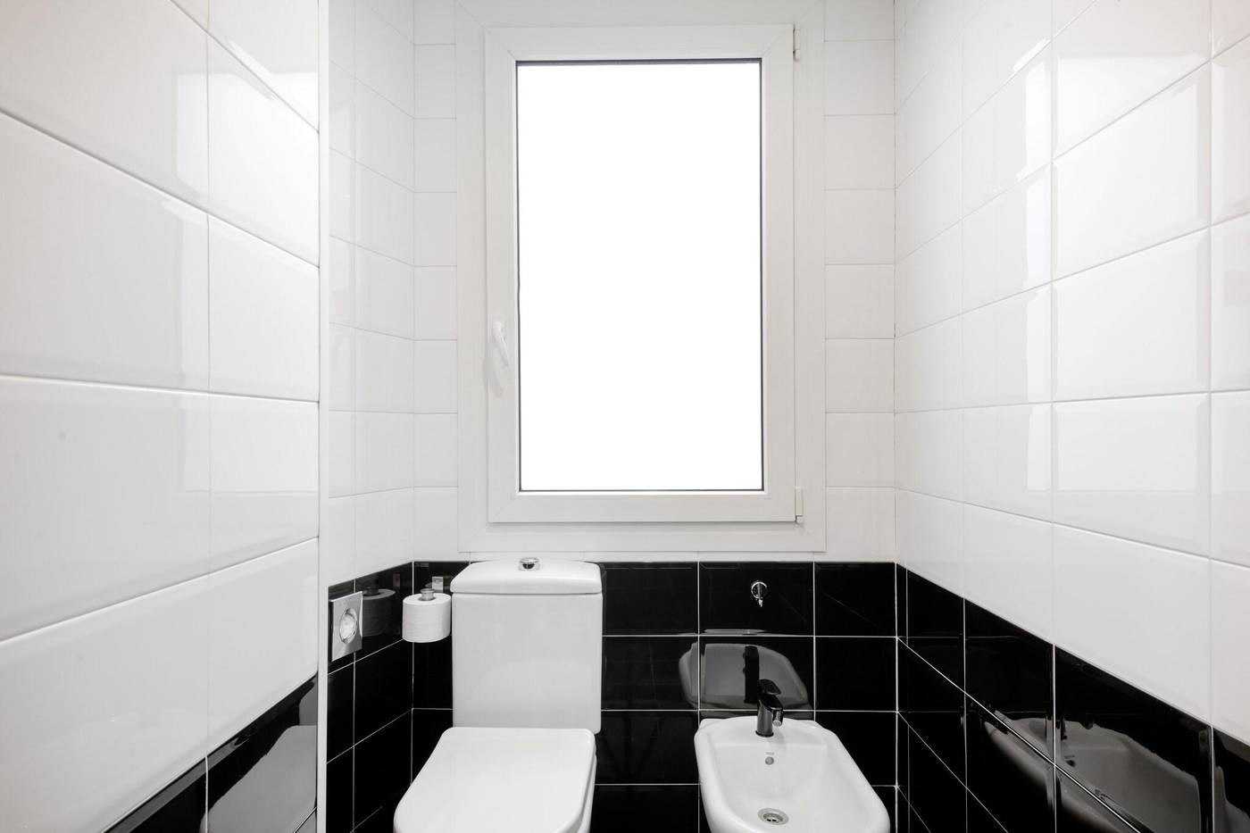 Larios-Malaga-Room-47