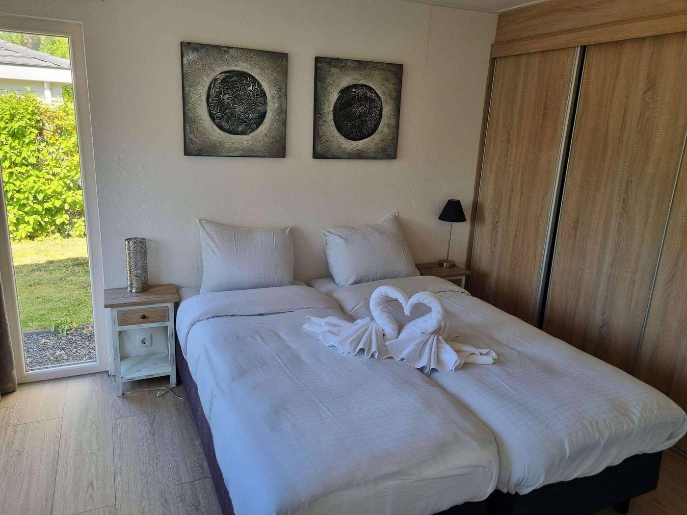 EuroParcs-Buitenhuizen-Room-48