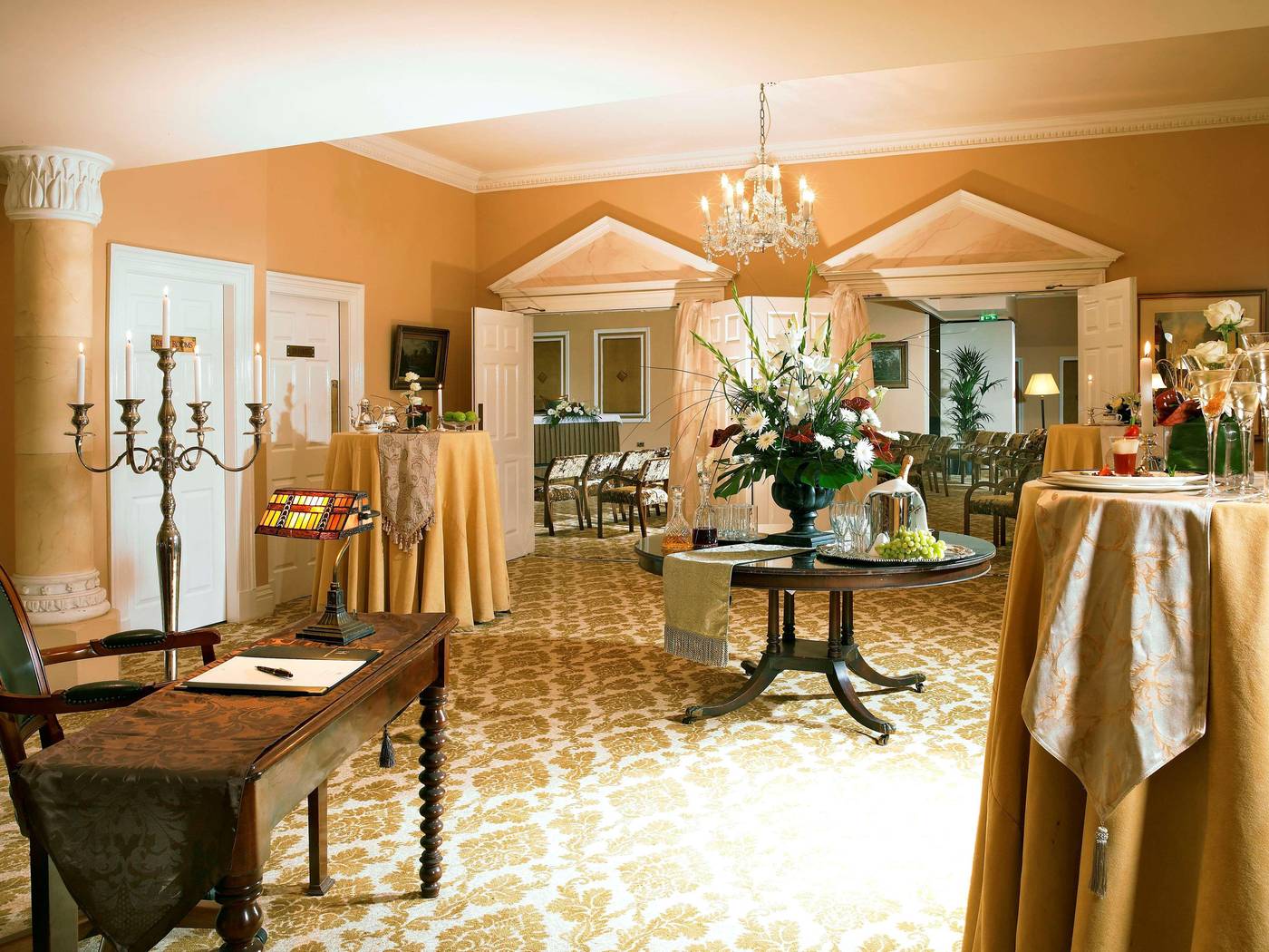 Hayfield Manor - Ireland - CORK - Lobby - 10