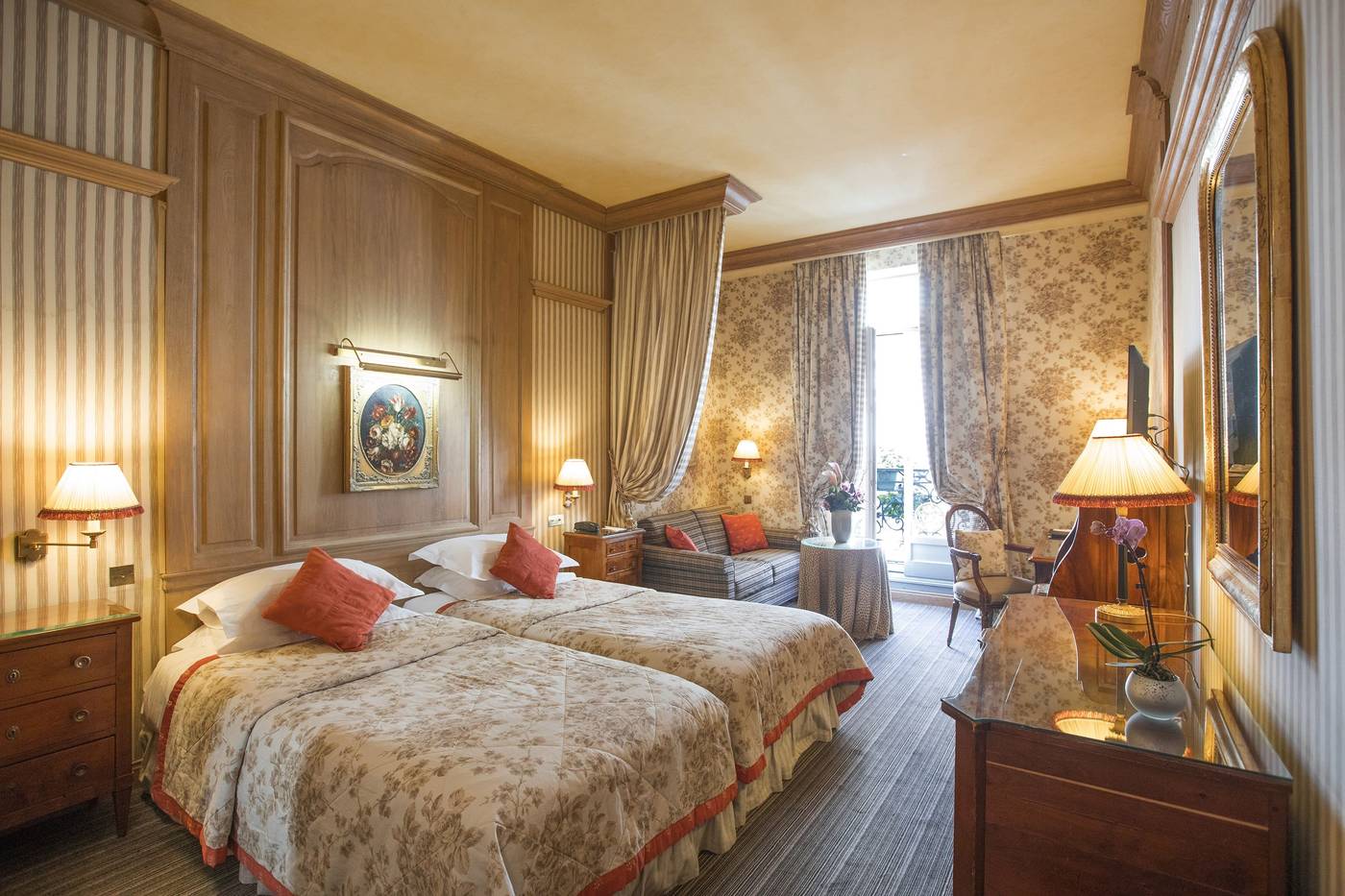 Chambiges-Elysees-Room-10