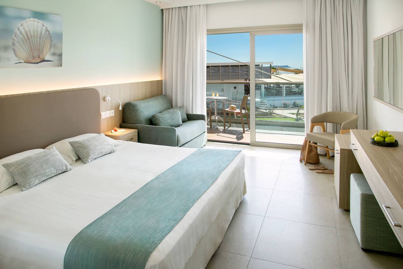 Asterias-Beach-Room-15