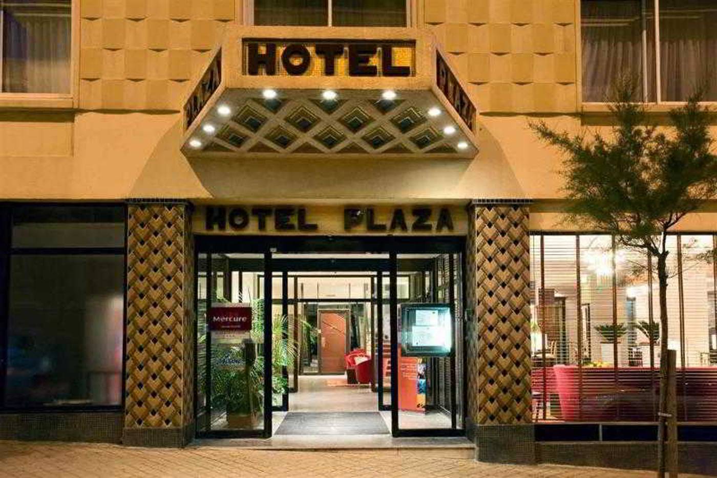 Hôtel Mercure Biarritz Centre Plaza-France-BIARRITZ-General view-3