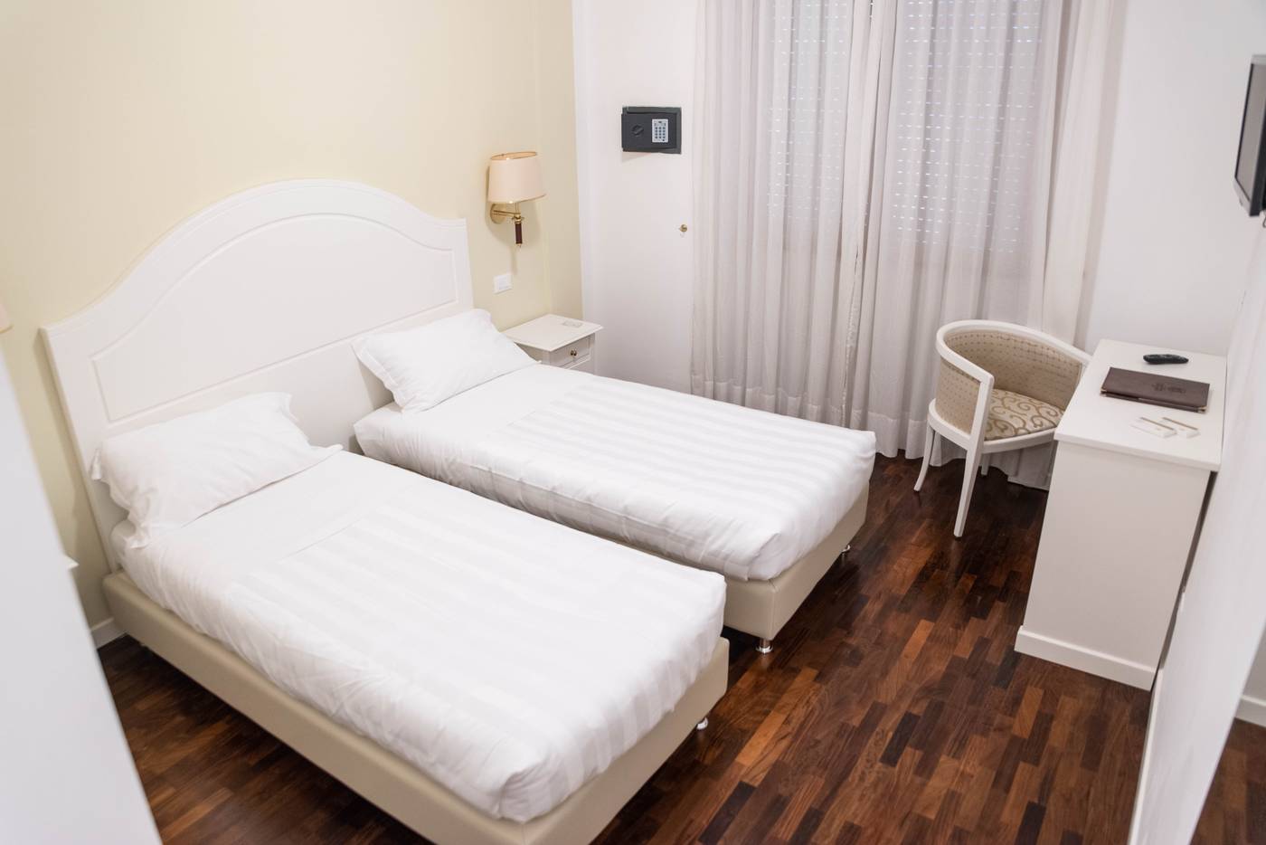 Grand-Hotel-Duomo-Room-14