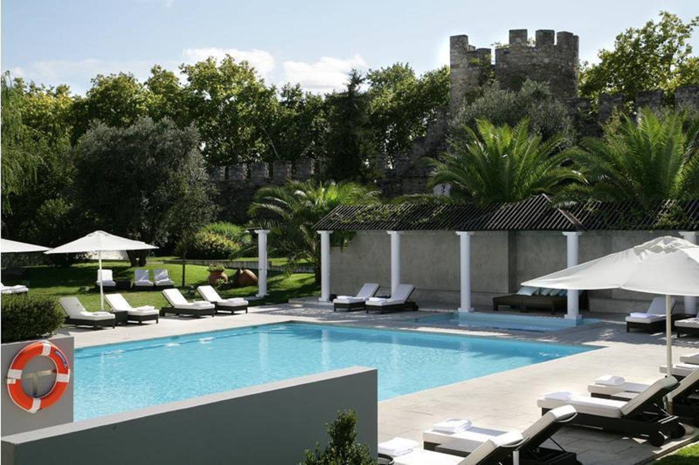 M-AR-De-AR-Muralhas-Pool-6